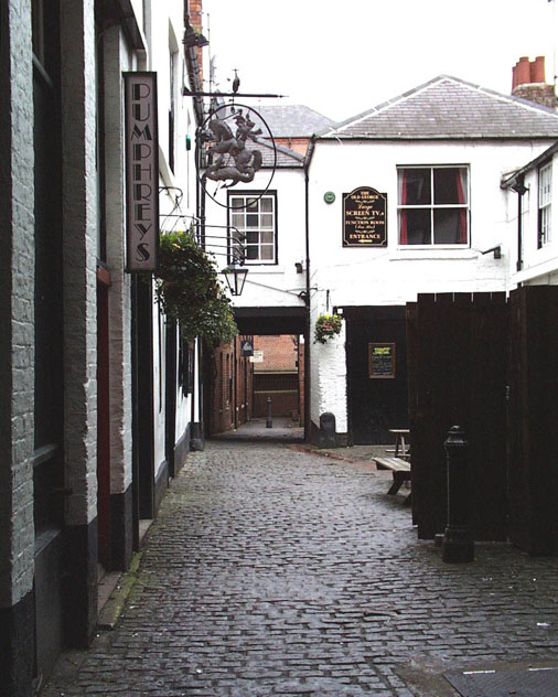 Lanes_George_Yard_East